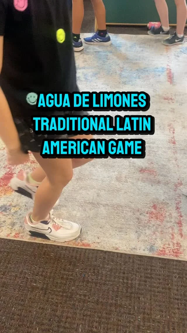 Agua de limones: a fun and traditional Latin American game perfect for brain breaks it bringing culture into your classroom. 

I used to play this when I was a little girl, and it brings back the best memories. 
💛💛💙♥️

Did you know this game? 

#iteachspanish #spanishteacher #brainbreak #classroomgames #elementaryspanishteacher