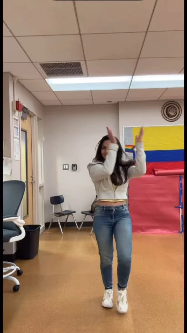 🎬 What I’m keeping (and skipping) in my Spanish classroom next year!
Some things just work, and others… not so much 😅

Here’s what’s staying, what’s going! 

👇 Tell me—what are YOU keeping or skipping?

#iteachspanish #spanishteacher #elementaryspanishteacher #profe #maestra #iteachspanish